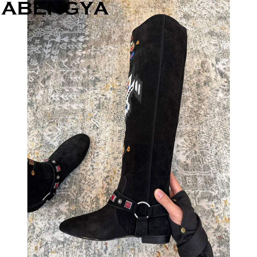 ABENGYA Sepatu Bot Setinggi Lu - Embroidery On Leather ulasan dan harga