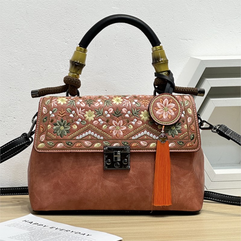 Johnature Tas Kulit Wanita Che - Embroidery On Leather ulasan dan harga