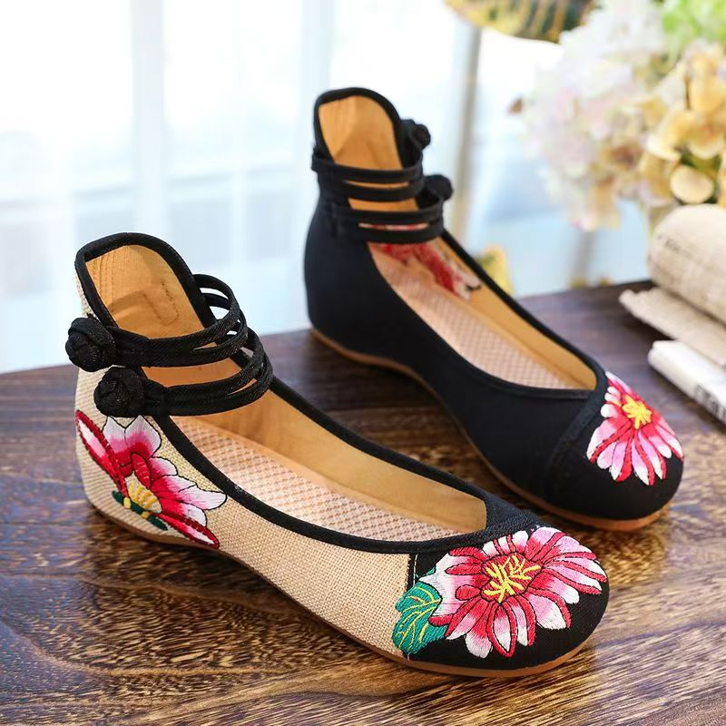 Sepatu Kain Bordir Wedges Wani - Embroidery Cloth ulasan dan harga