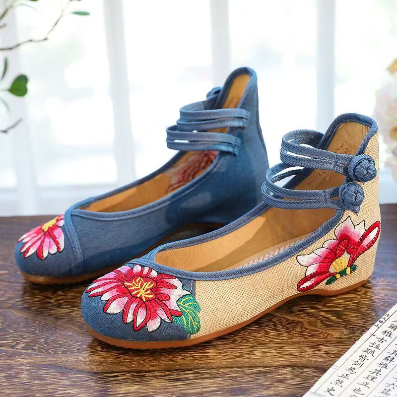 Sepatu Kain Bordir Wedges Wani - Embroidery Cloth ulasan dan harga
